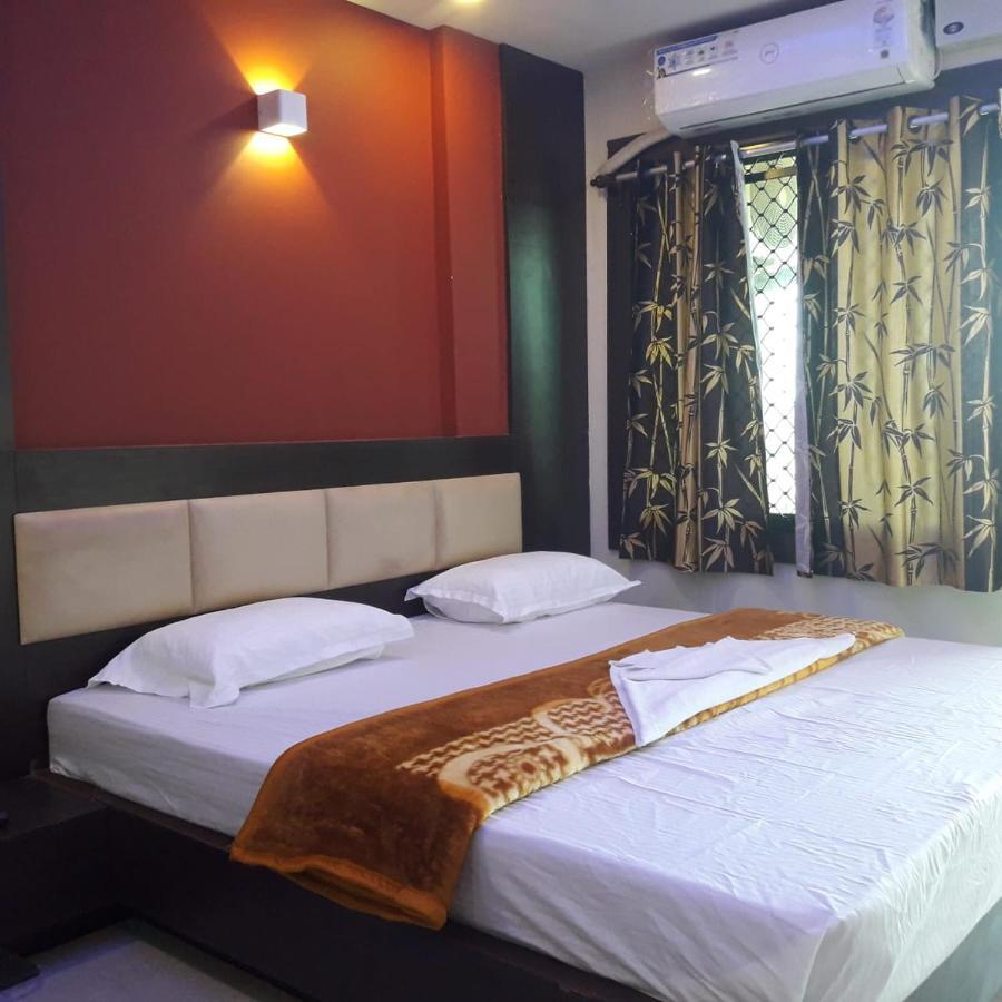 Hotel Siddhi Vinayak ปูรี ภายนอก รูปภาพ